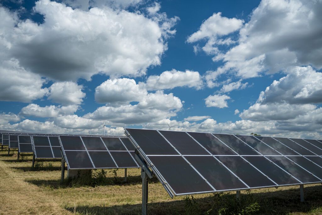 ce-sunt-panourile-fotovoltaice-2