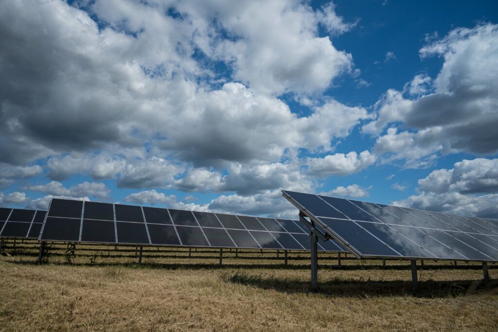 ce-sunt-panourile-fotovoltaice-3