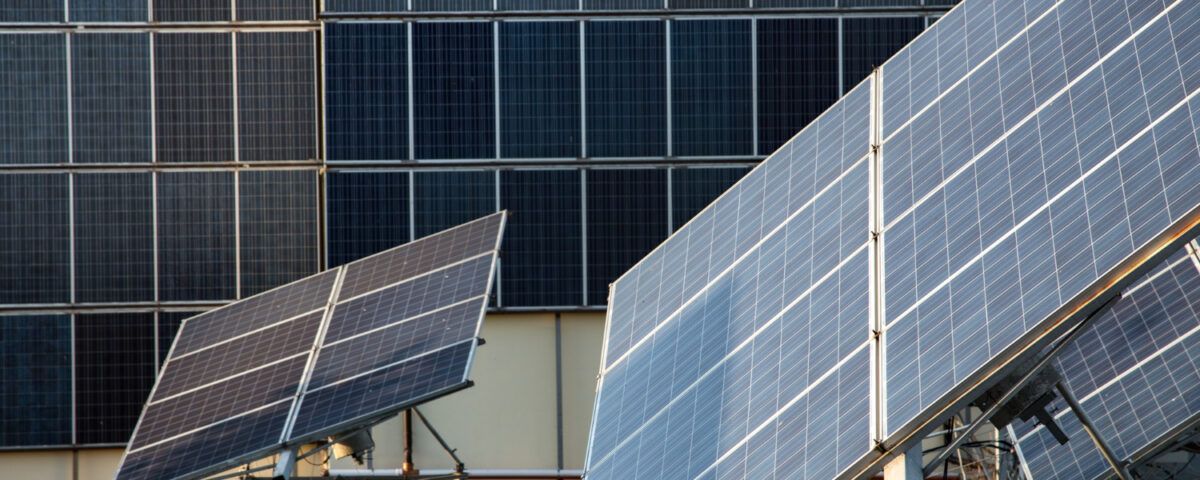 cele-mai-bune-baterii-pentru-panouri-fotovoltaice